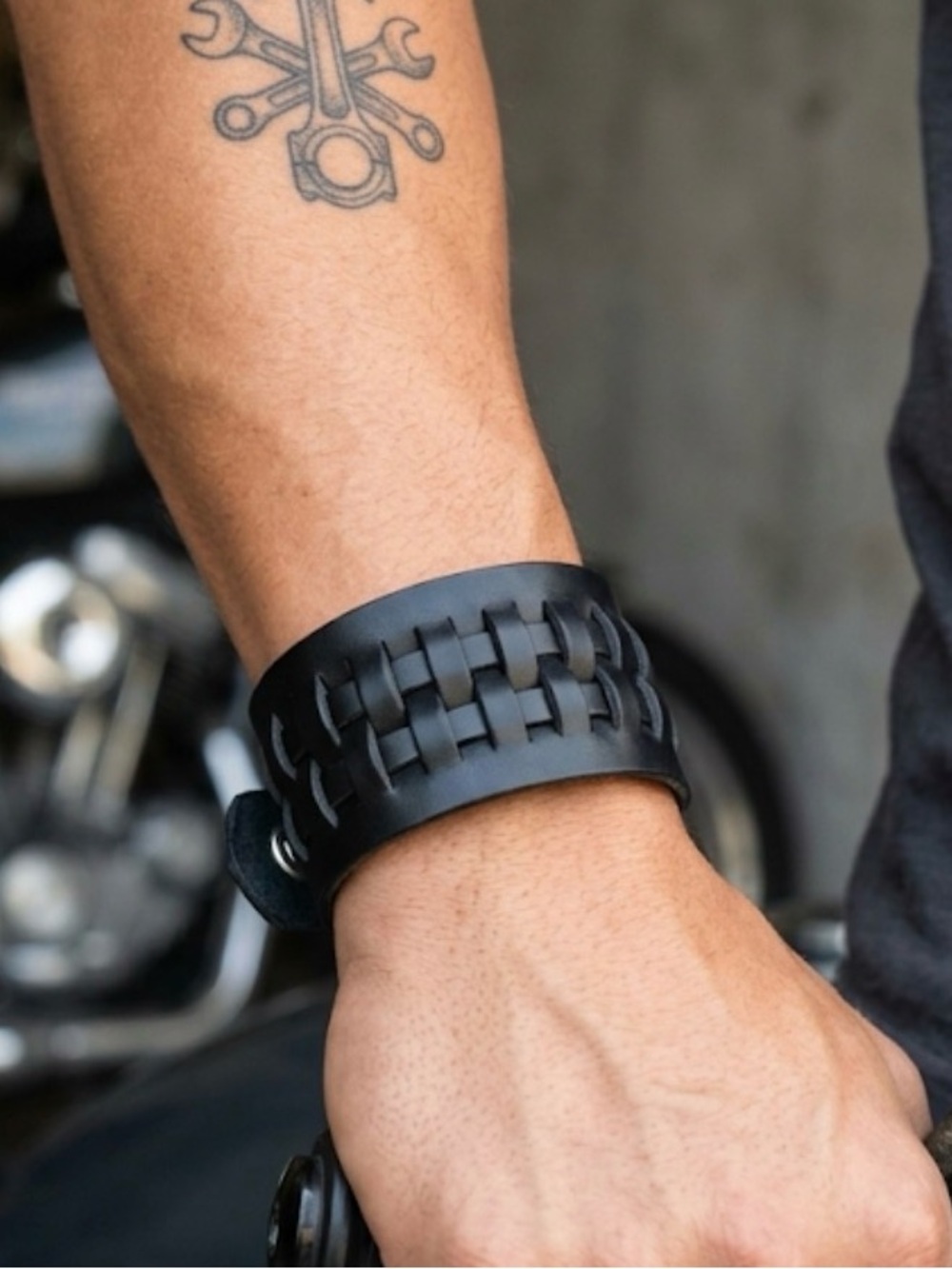 NEW Artisan made genuine leather bracelet